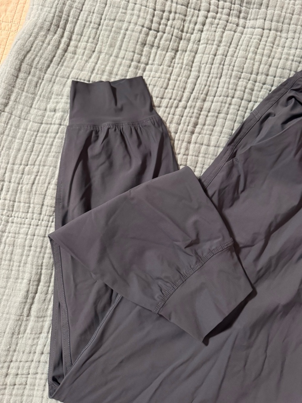 Old Navy HIGH-WAISTED SLEEKTECH JOGGERS - Picture 7 of 13